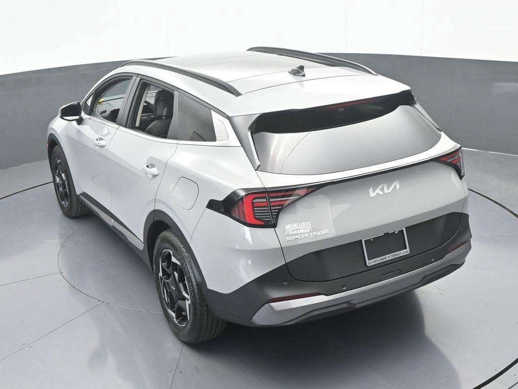 Used 2026 Kia Sportage EX w/ EX Panorama Roof Package image 51