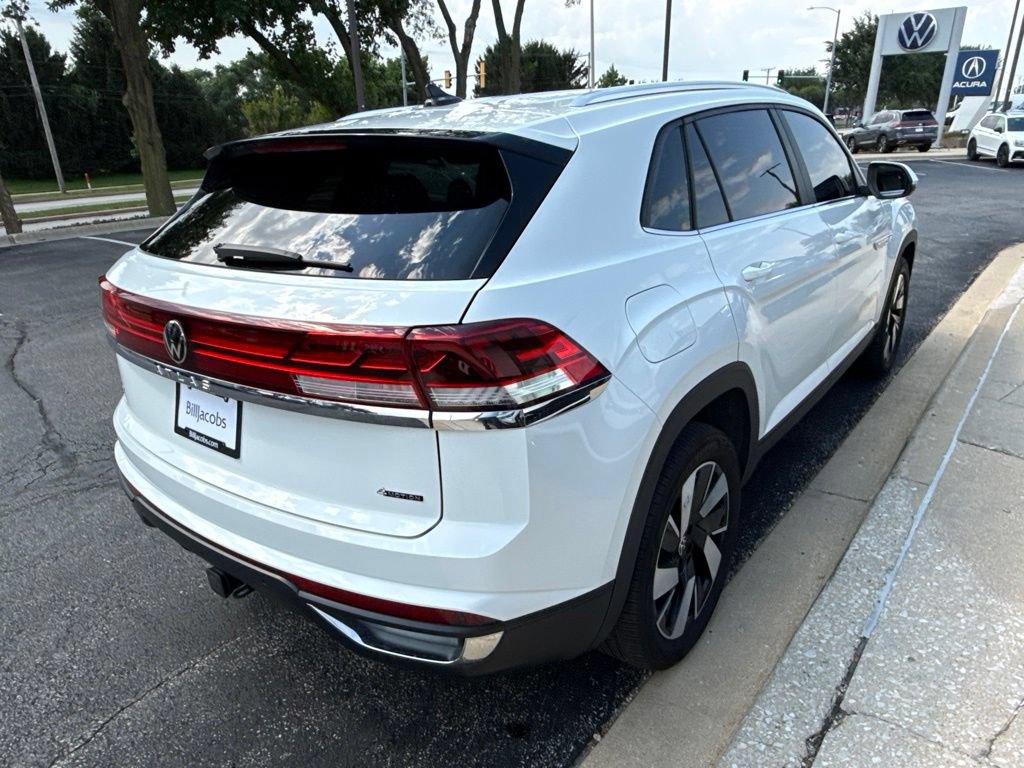 Used 2024 Volkswagen Atlas Cross Sport SE AWD/4WD image 6