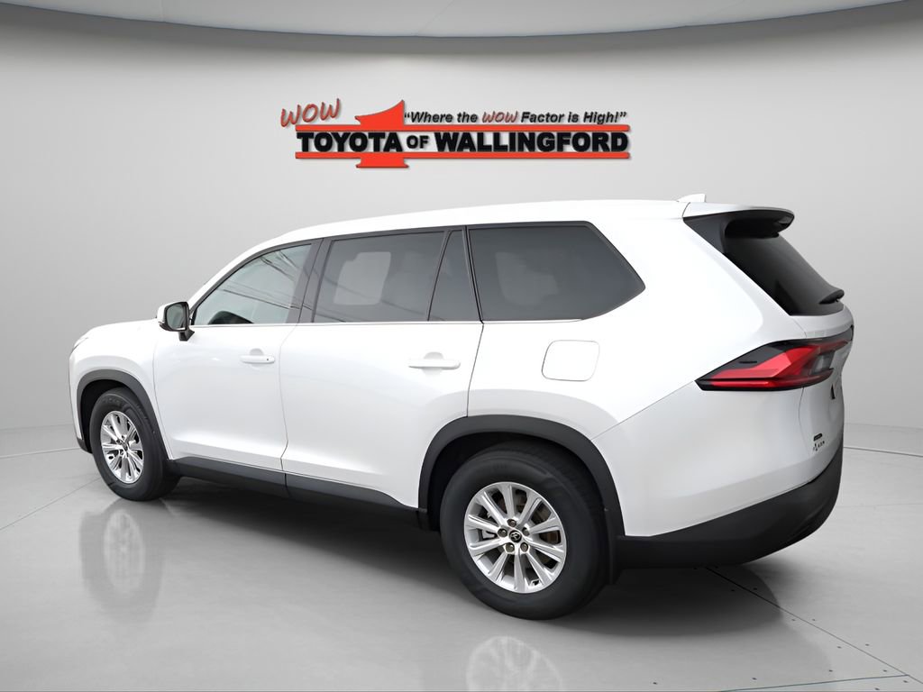 Certified 2024 Toyota Grand Highlander XLE image 6