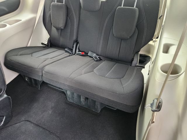 Used 2023 Chrysler Voyager LX FWD image 26