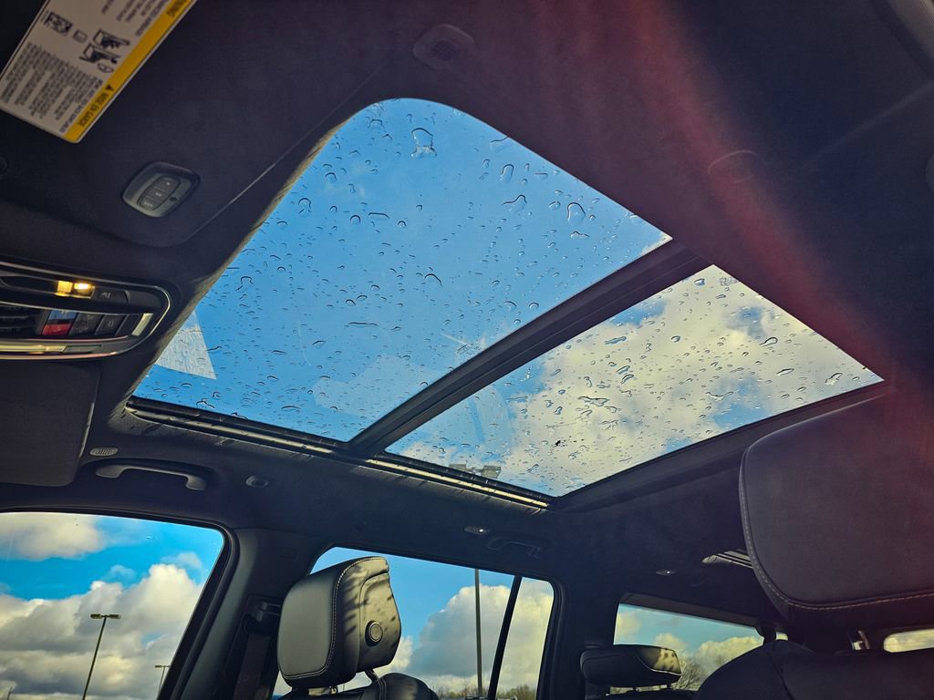 New 2026 Jeep Grand Wagoneer L 4WD image 17