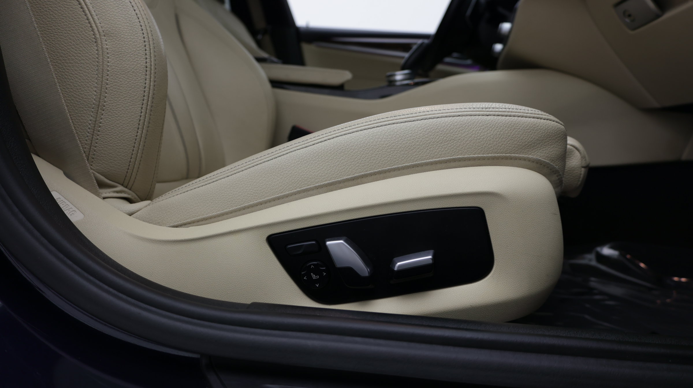 Used 2017 BMW 530i RWD image 43