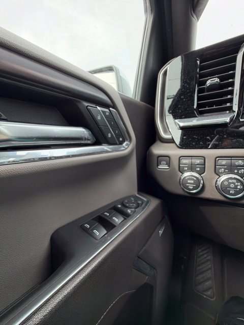 Used 2023 GMC Sierra 1500 SLT w/ SLT Convenience Package AWD/4WD image 20