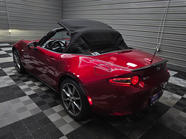 Used 2022 MAZDA MX-5 Miata Grand Touring w/ Weather Package RWD image 11