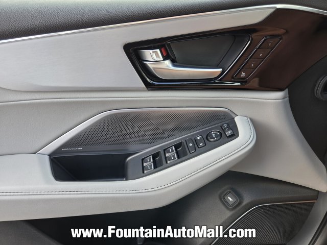 Certified 2026 Acura MDX w/ Technology Package FWD image 18