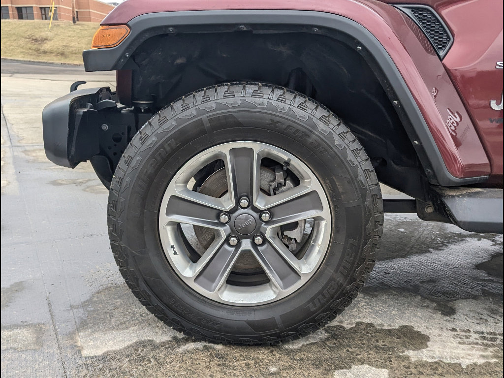 Used 2021 Jeep Wrangler Unlimited Sahara AWD/4WD image 11