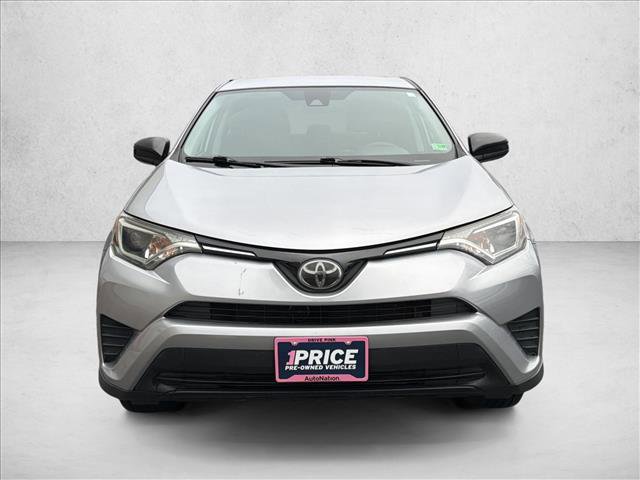 Used 2017 Toyota RAV4 LE image 2
