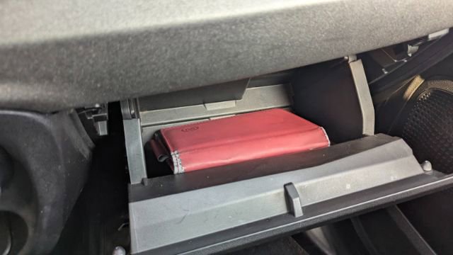 Used 2014 FIAT 500L Trekking w/ Popular Equipment Group image 35