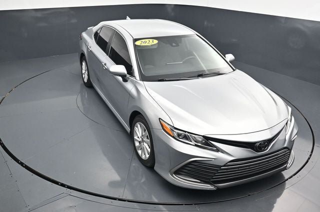 Used 2023 Toyota Camry LE w/ Convenience Package FWD image 19