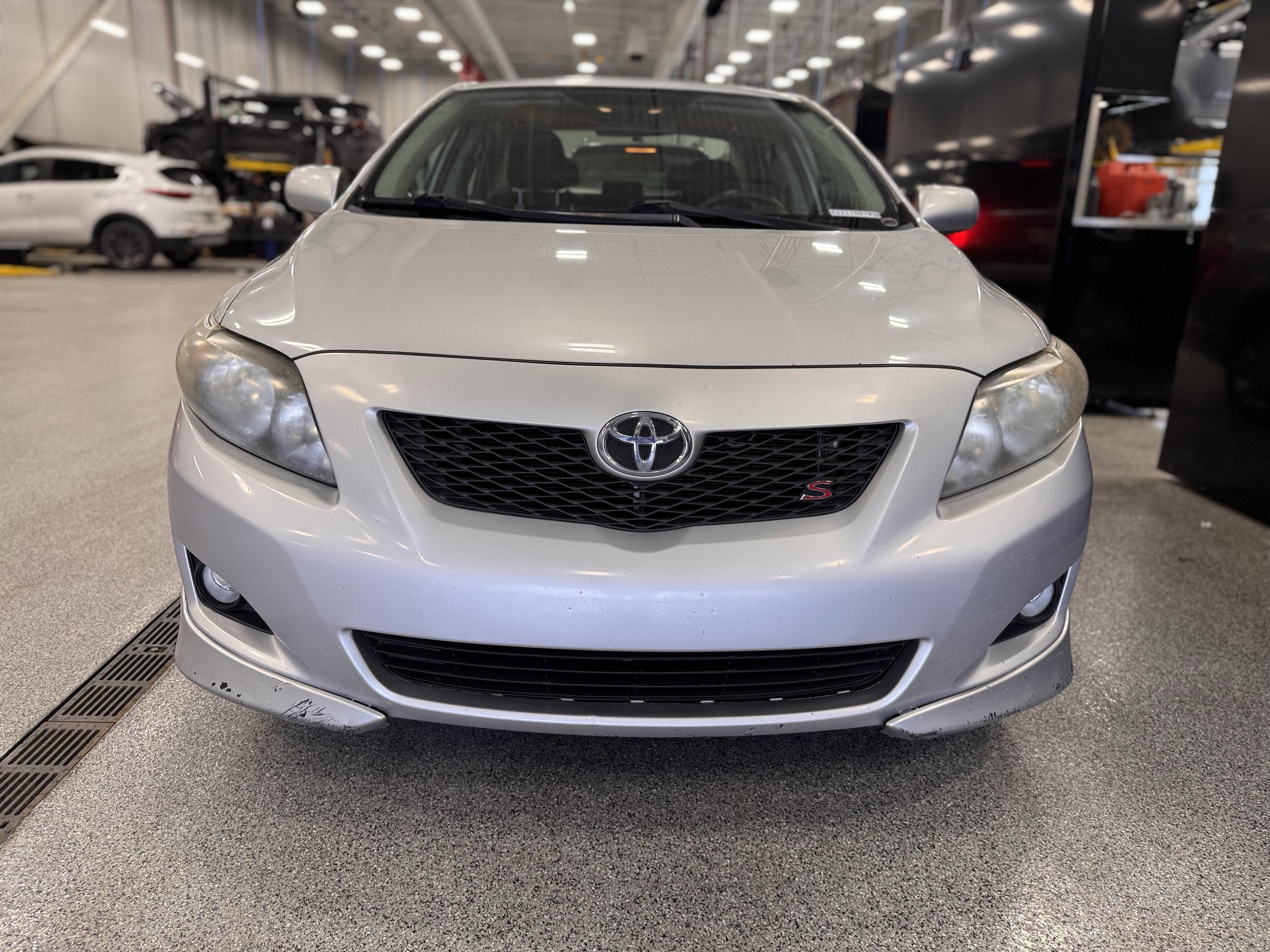 Used 2010 Toyota Corolla S image 31