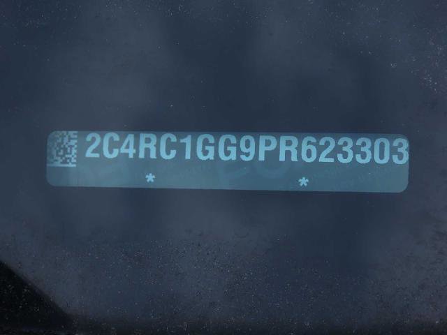 Used 2023 Chrysler Pacifica Limited image 36