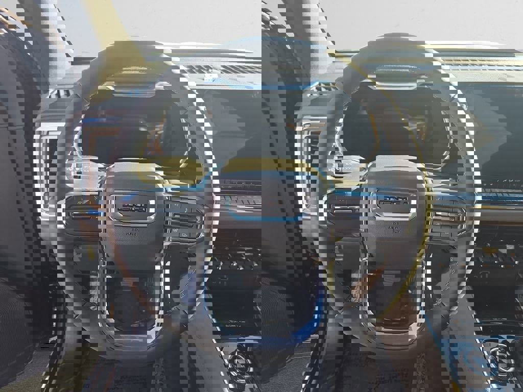 New 2026 GMC Canyon Denali image 12