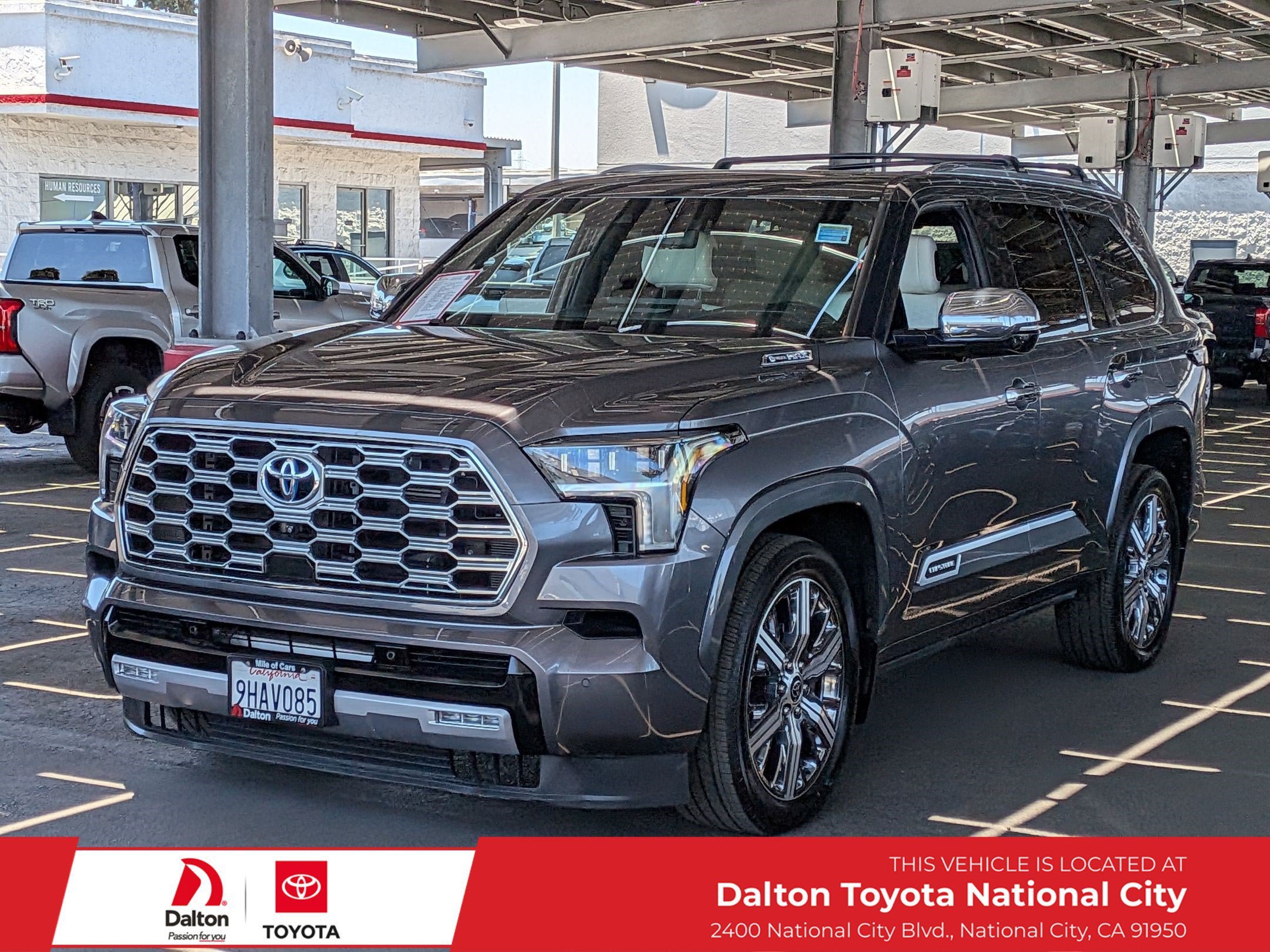 Certified 2023 Toyota Sequoia Capstone AWD/4WD image 1