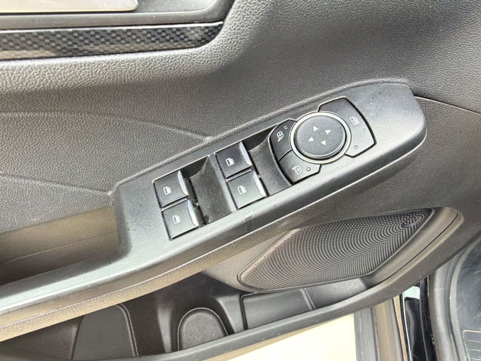 Used 2024 Ford Escape ST-Line w/ Cold Weather Package image 20