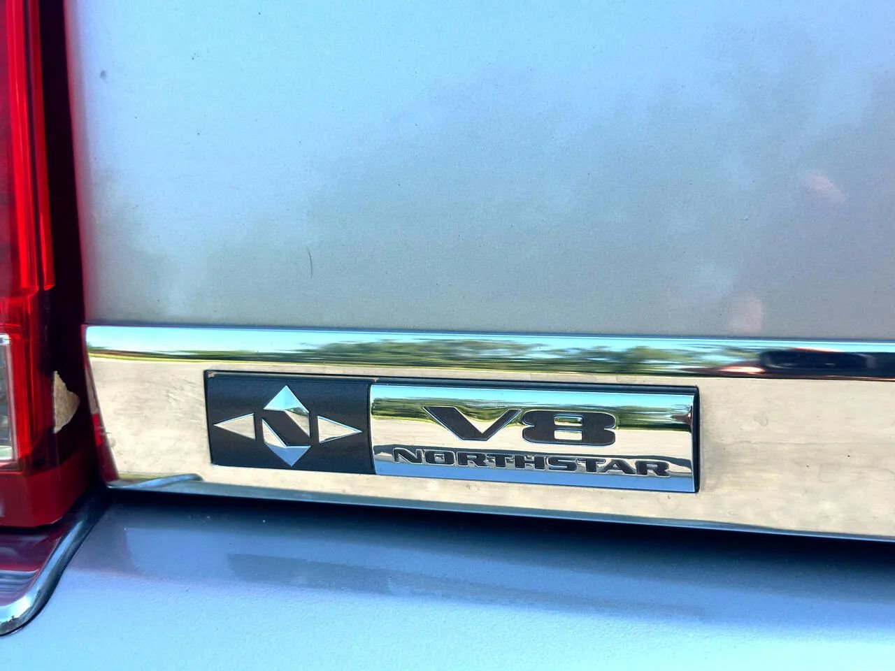 Used 2006 Cadillac DTS Performance w/ Sun And Sound Package image 27