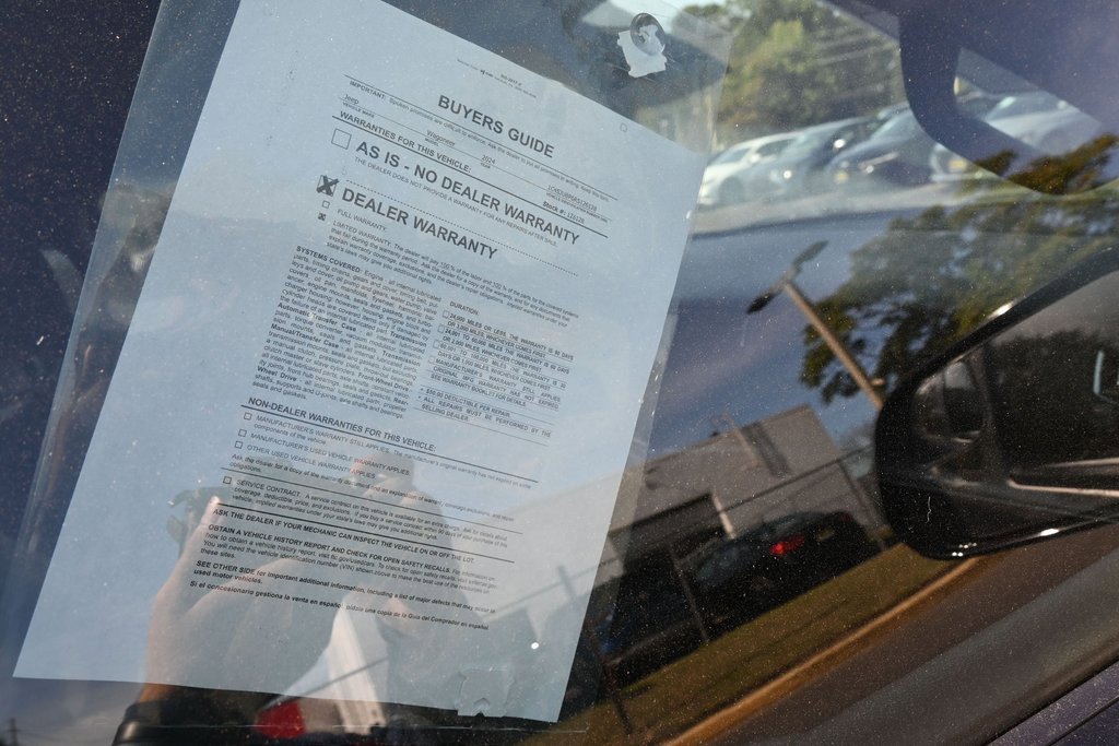 Used 2024 Jeep Wagoneer Series II w/ Flexible Seating Group image 15