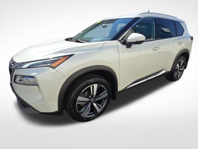 Used 2021 Nissan Rogue SL w/ Premium Package image 3