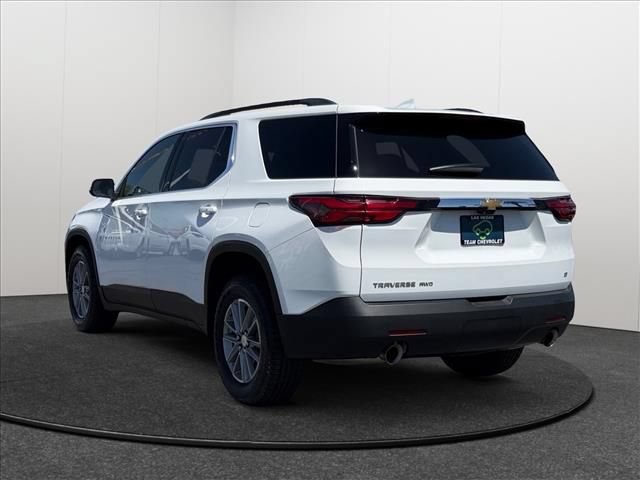 Certified 2023 Chevrolet Traverse LT w/ Rear Camera Mirror Package AWD/4WD image 3