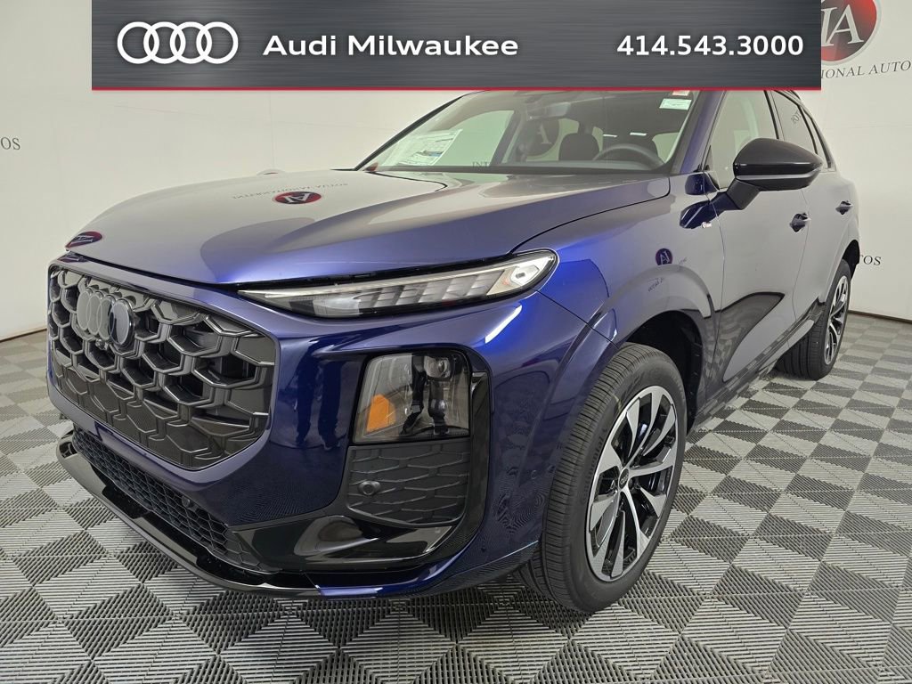 New 2026 Audi Q3 quattro 2.0T AWD/4WD image 5