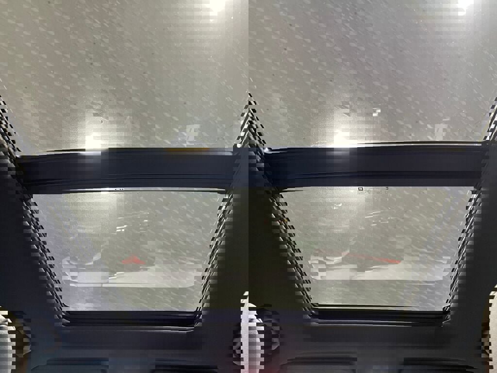 Used 2025 Chevrolet TrailBlazer RS w/ Convenience Package image 16