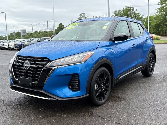 Certified 2024 Nissan Kicks SR w/ SR Premium Package FWD image 5