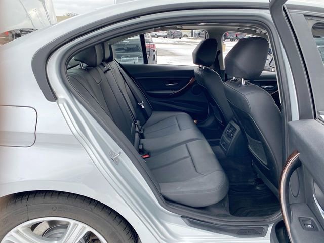 Used 2014 BMW 328i xDrive Sedan AWD/4WD image 31