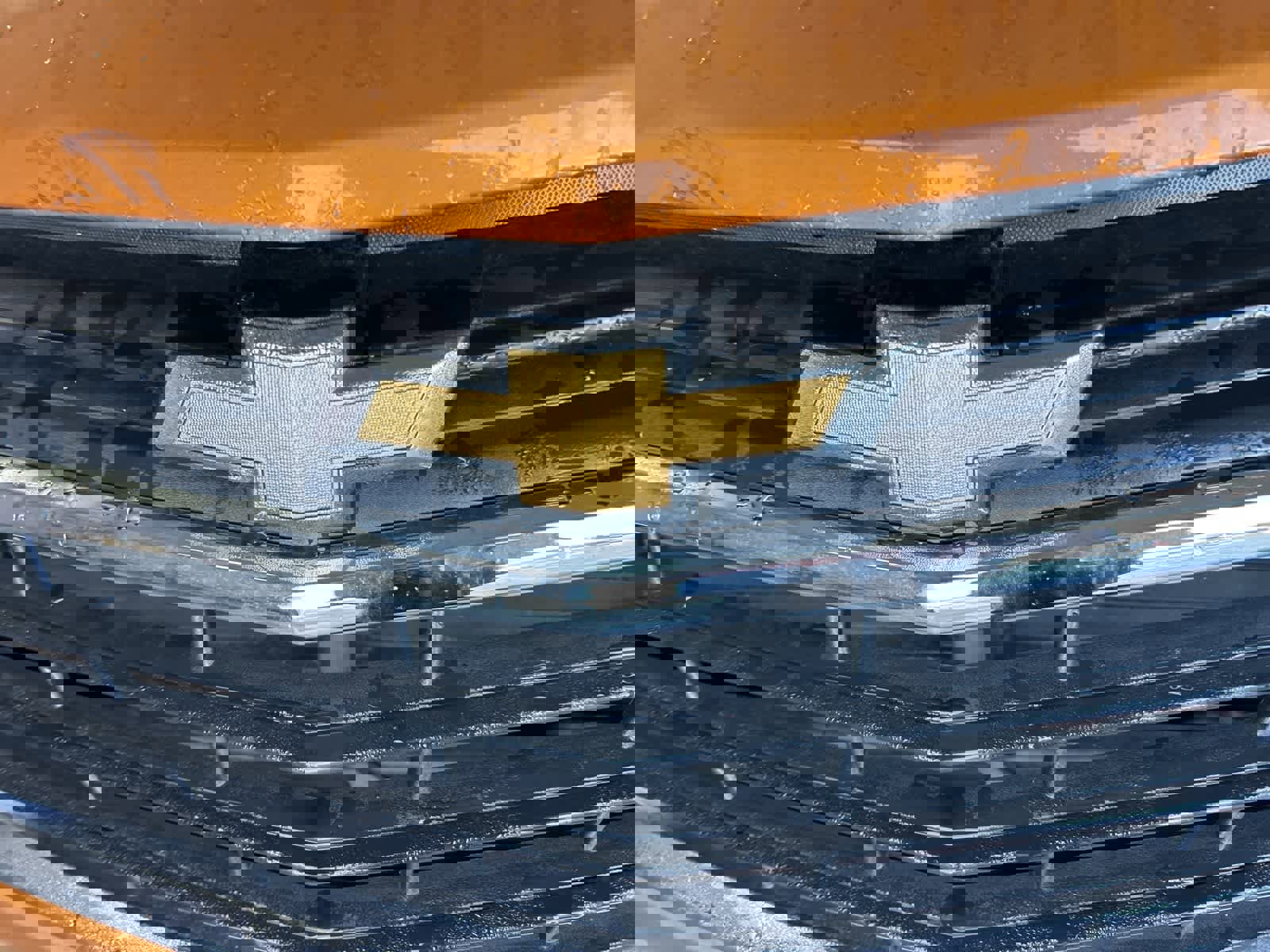 Used 2018 Chevrolet Equinox LS image 3