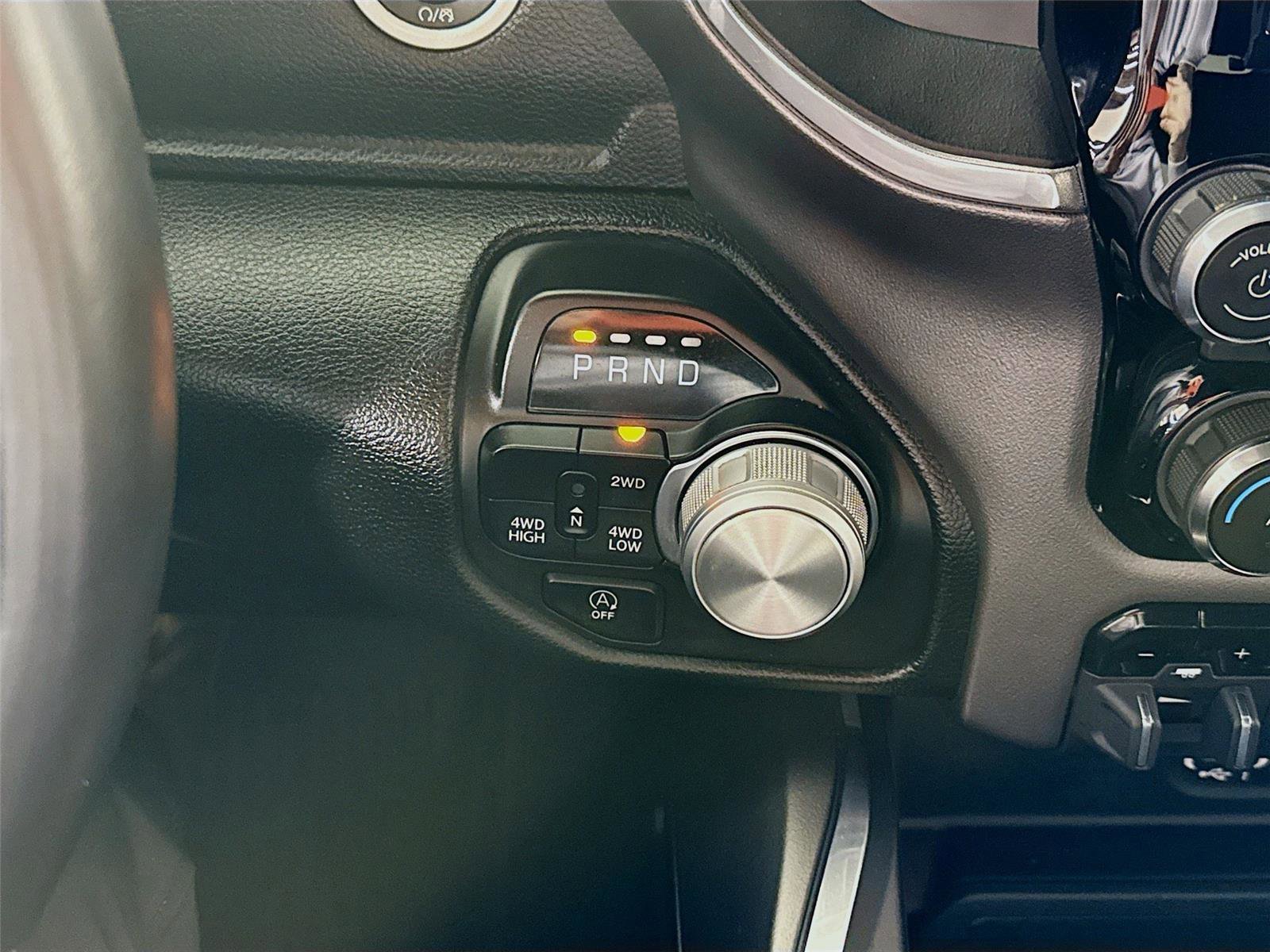 Used 2024 RAM 1500 Laramie image 11