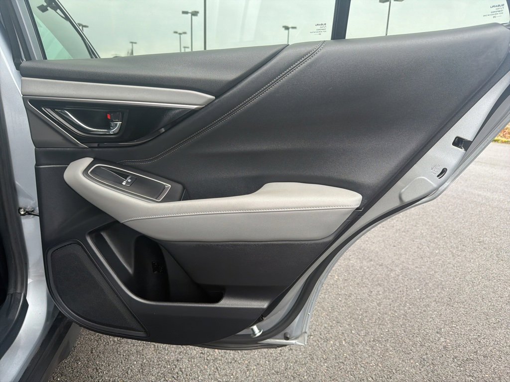 Used 2020 Subaru Outback Limited w/ Popular Package #2 image 22