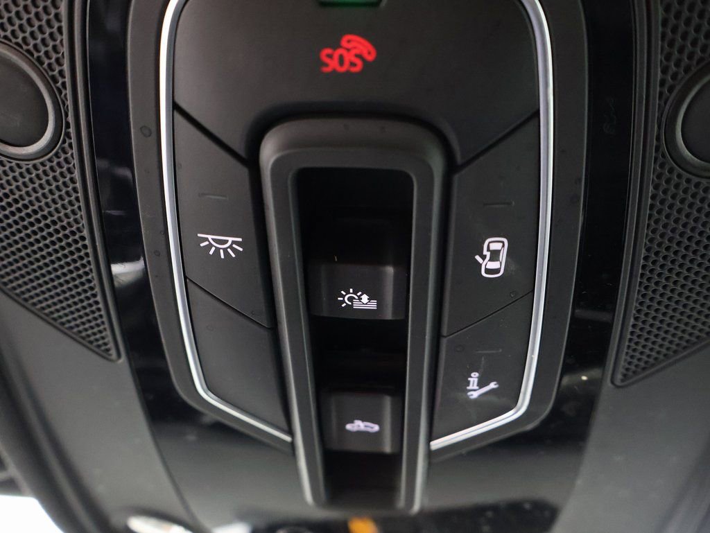 Used 2021 Audi A6 Premium Plus w/ Executive Package image 8