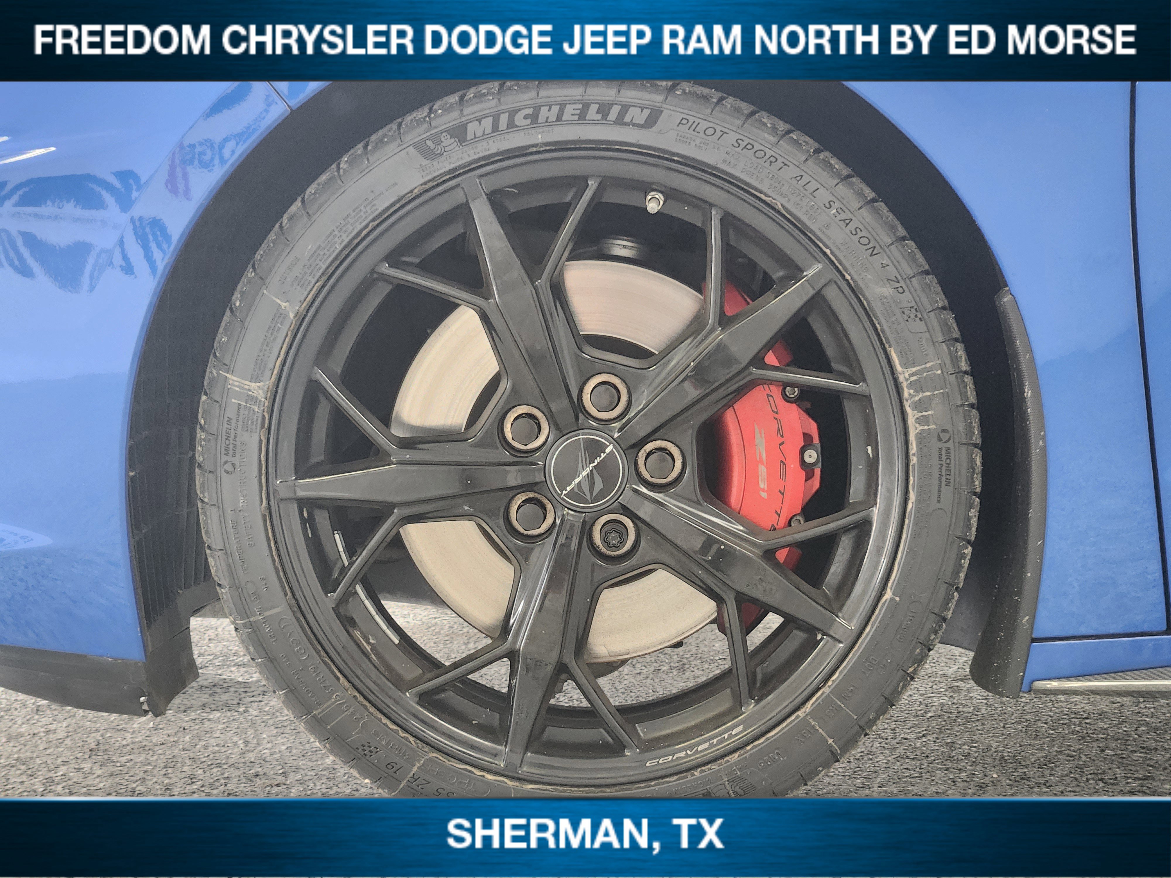 Used 2020 Chevrolet Corvette Stingray Premium Cpe w/ 3LT Preferred Equipment Group image 7