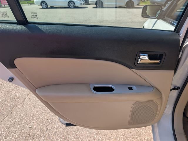 Used 2010 Mercury Milan Premier image 16