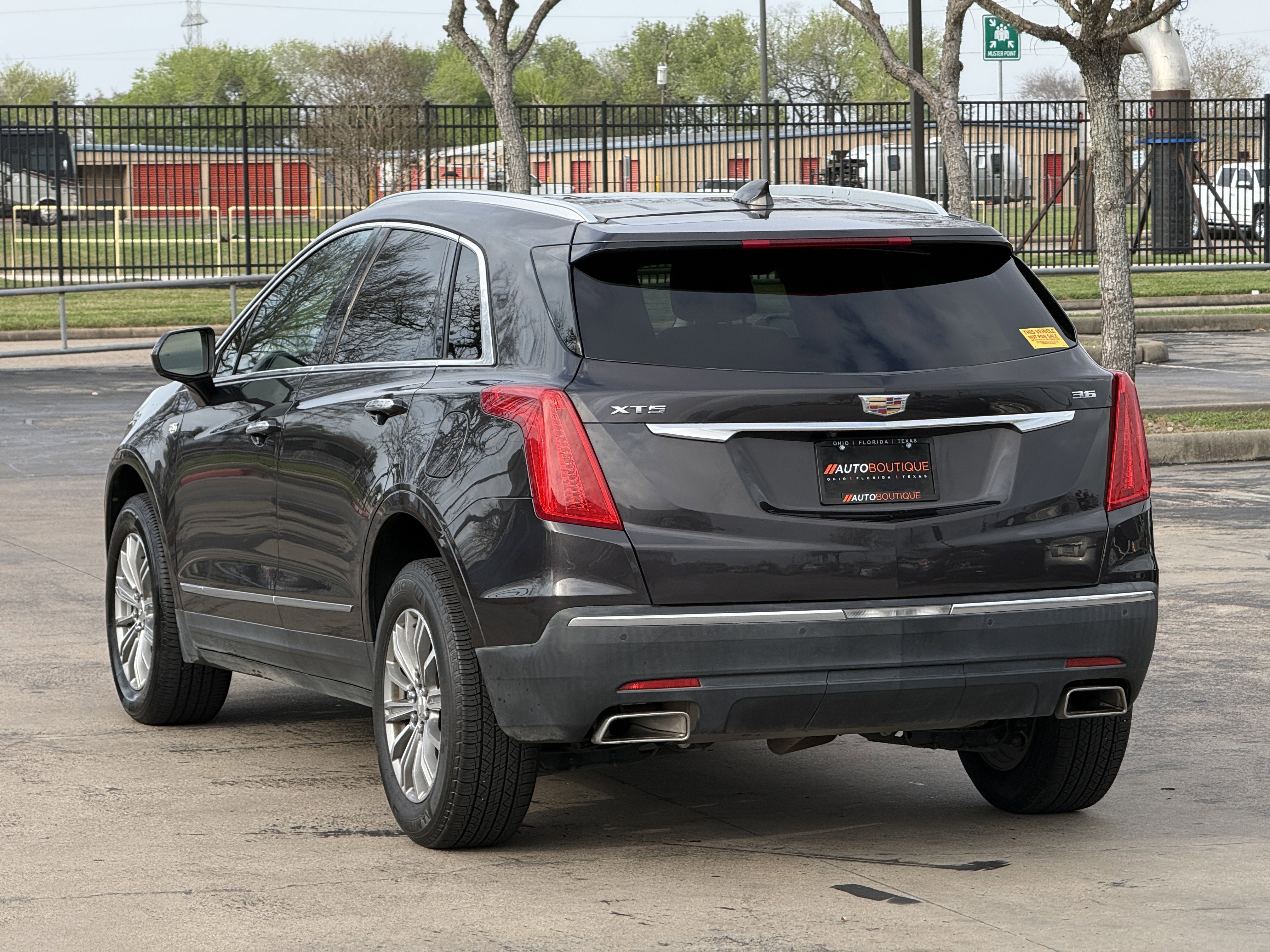 Used 2017 Cadillac XT5 Luxury w/ Driver Awareness Package FWD image 10
