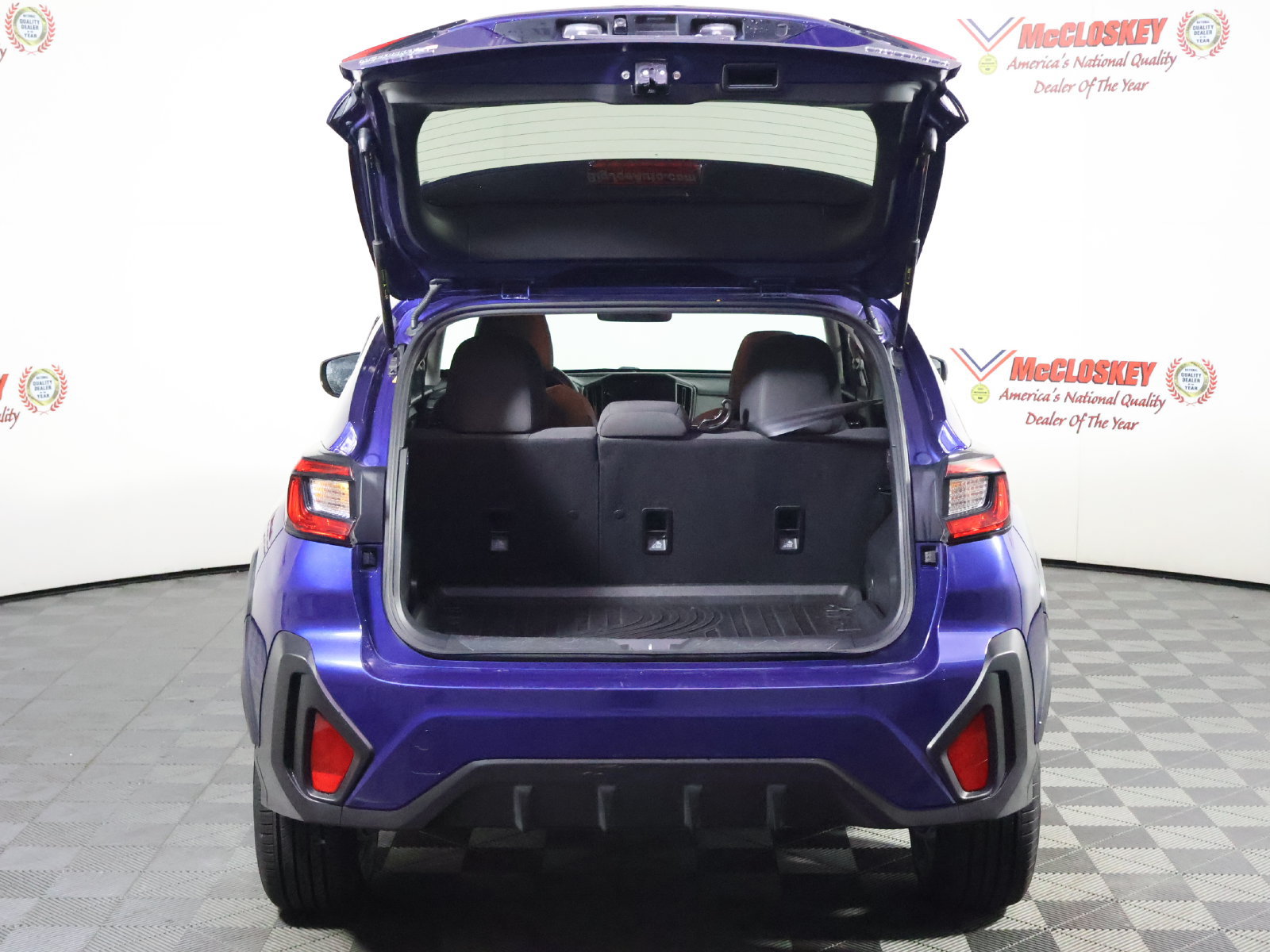 Used 2025 Subaru Crosstrek 2.5i Premium AWD/4WD image 11