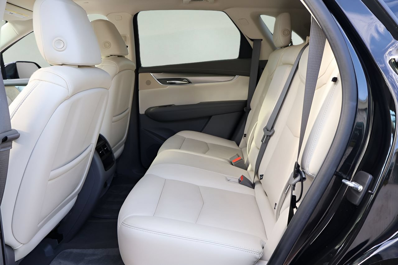 Used 2019 Cadillac XT5 Luxury AWD/4WD image 12