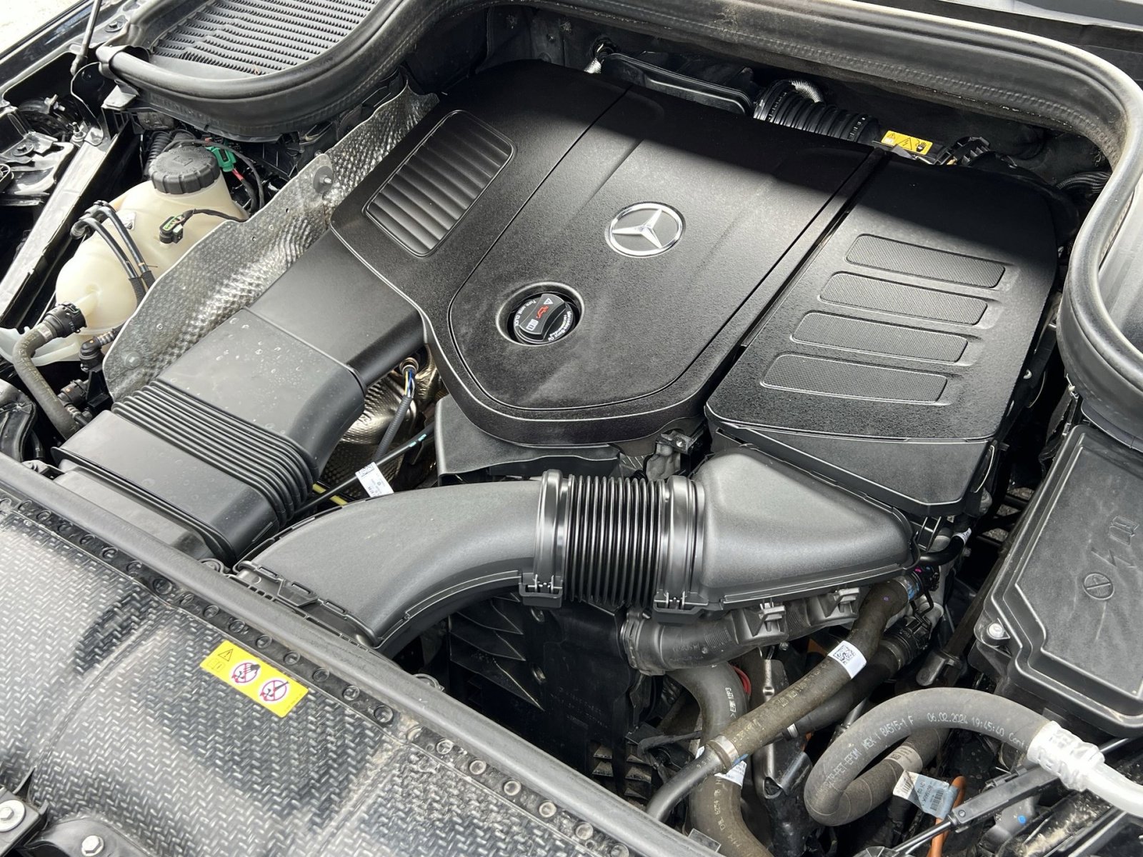 Certified 2024 Mercedes-Benz GLE 450e 4MATIC image 27