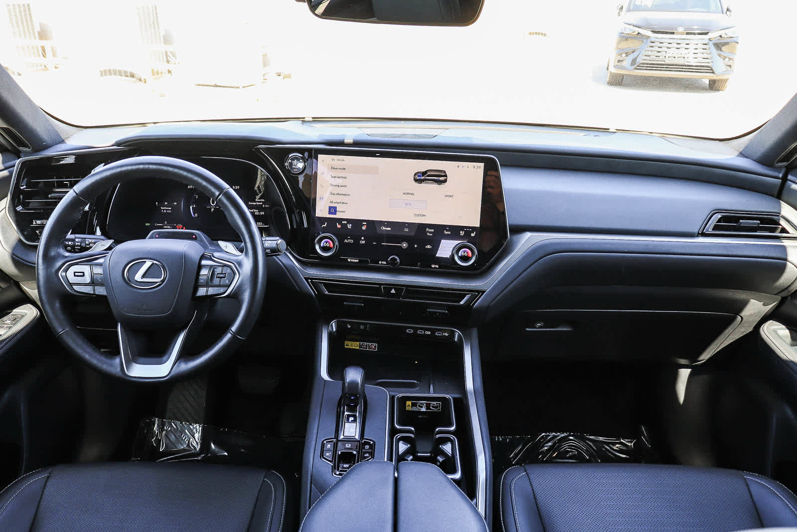 Certified 2025 Lexus TX 350 AWD w/ Technology Package image 13