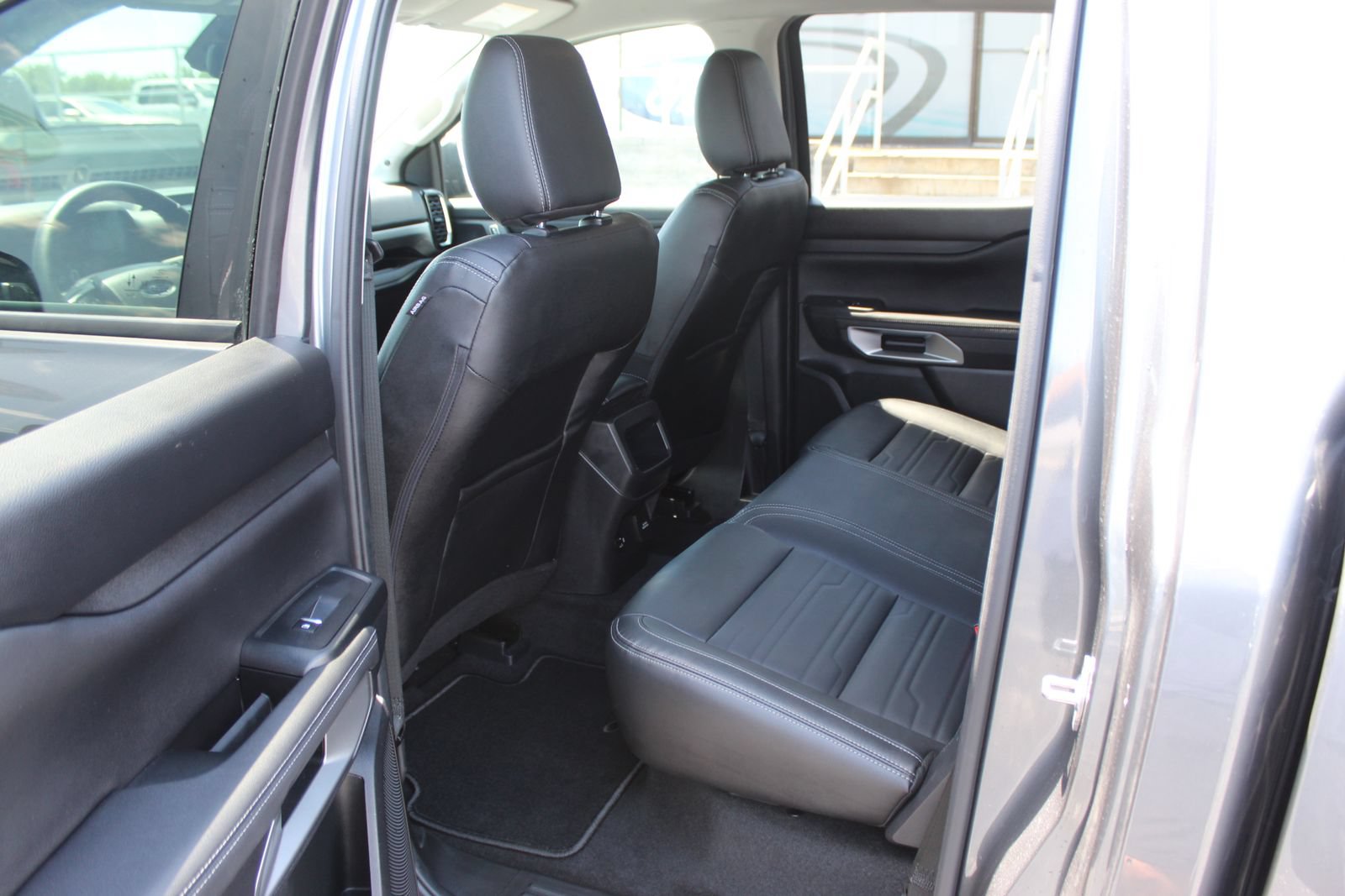 Used 2024 Ford Ranger Lariat w/ Advanced Towing Package AWD/4WD image 20