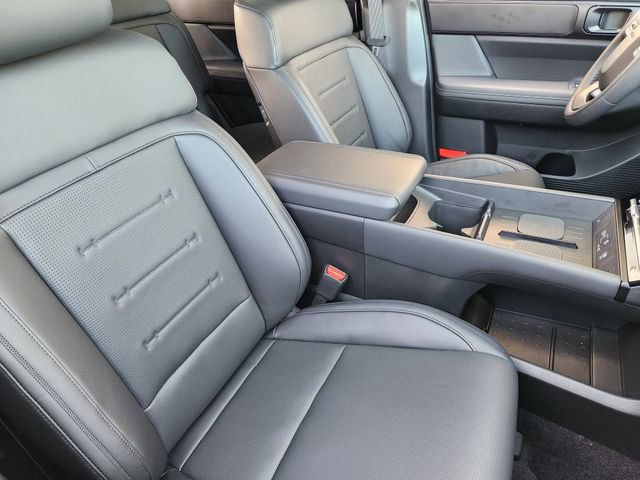 Used 2026 Hyundai Santa Fe Calligraphy AWD/4WD image 10