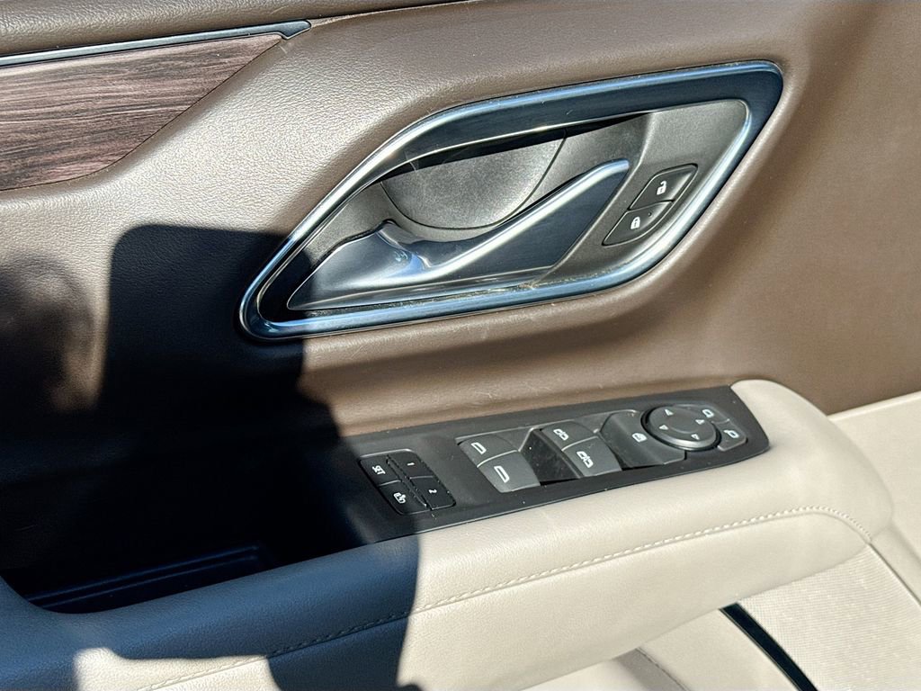 Used 2023 Chevrolet Tahoe LT image 17