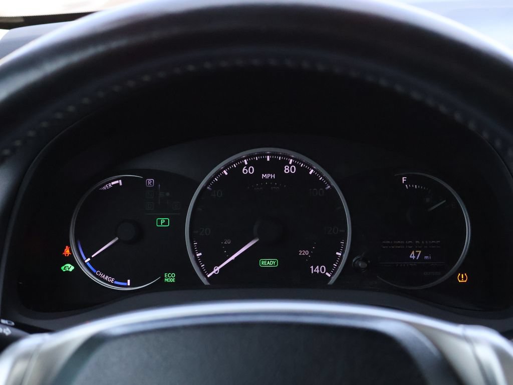 Used 2012 Lexus CT 200h Premium w/ Leather Pkg FWD image 28