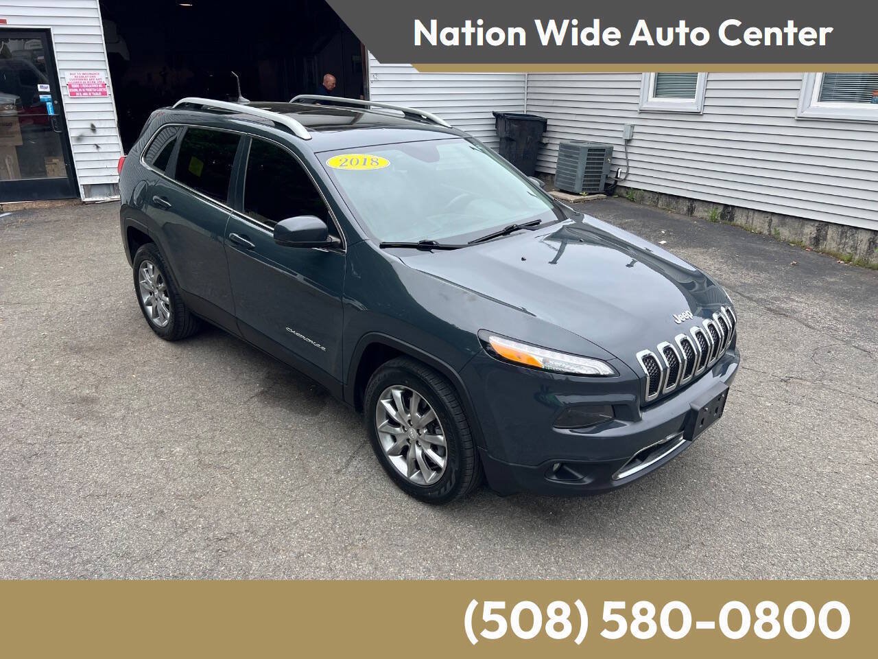 Used 2018 Jeep Cherokee Limited AWD/4WD image 1