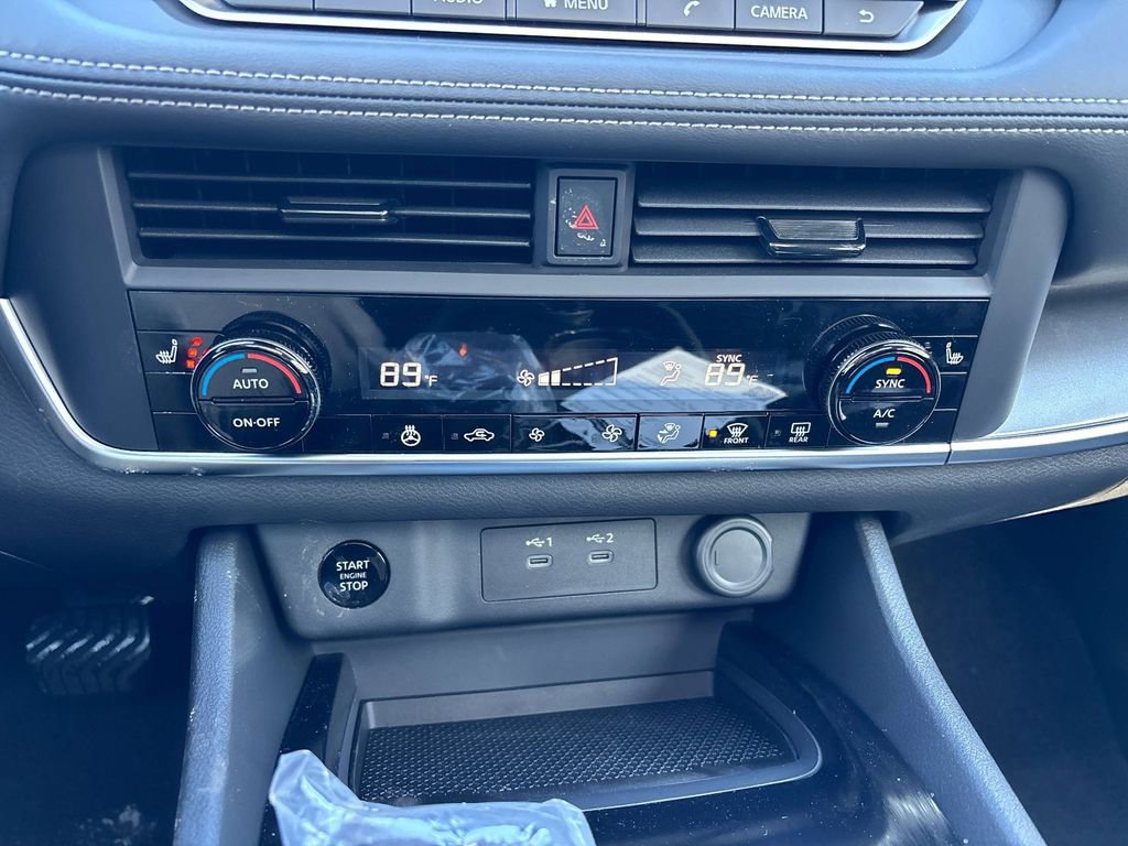 New 2026 Nissan Rogue SV image 9