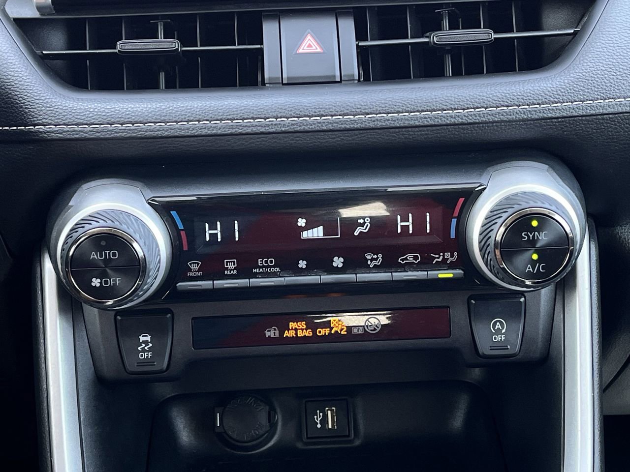 Used 2023 Toyota RAV4 XLE image 18