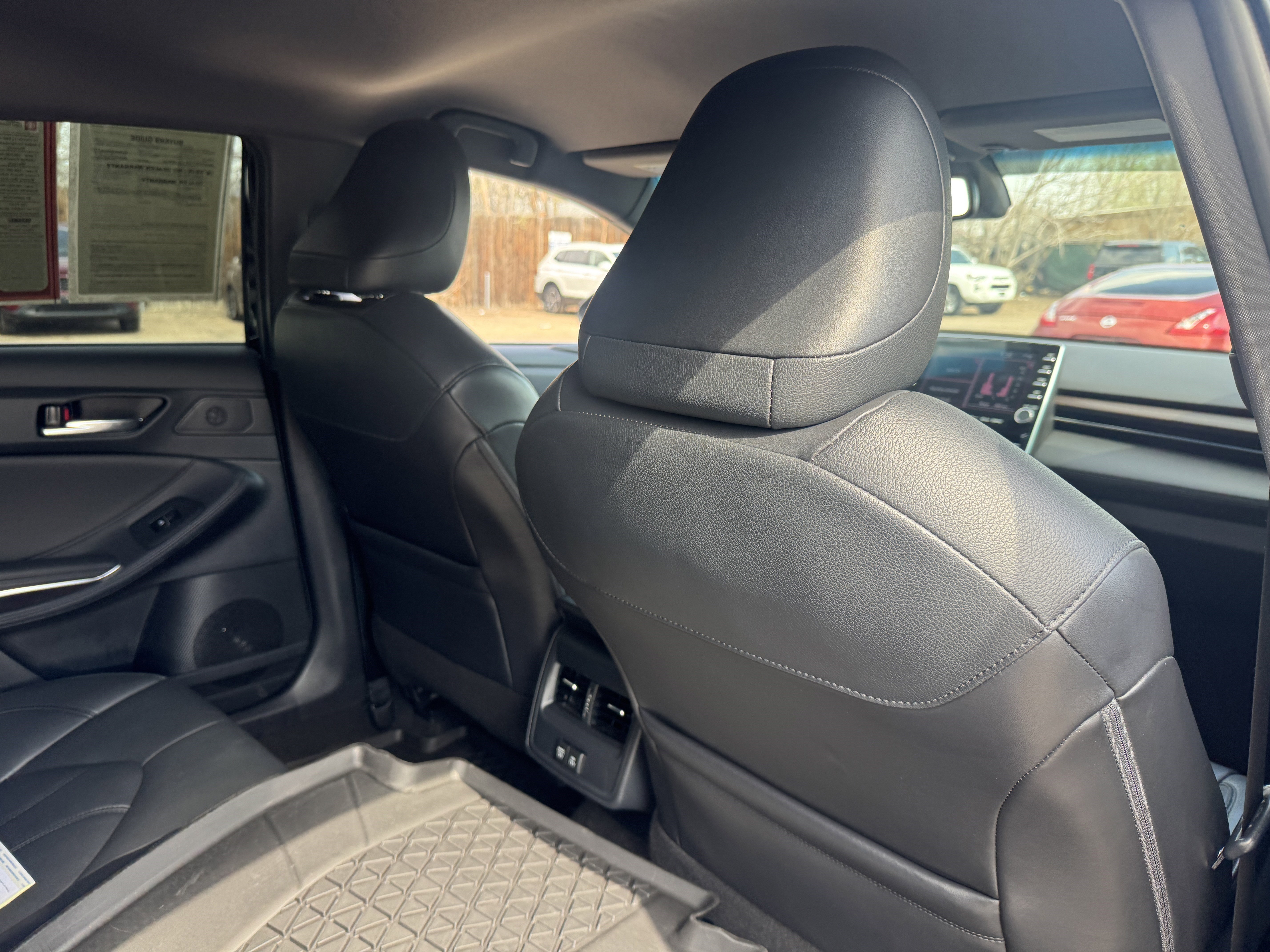 Certified 2021 Toyota Avalon XLE image 17