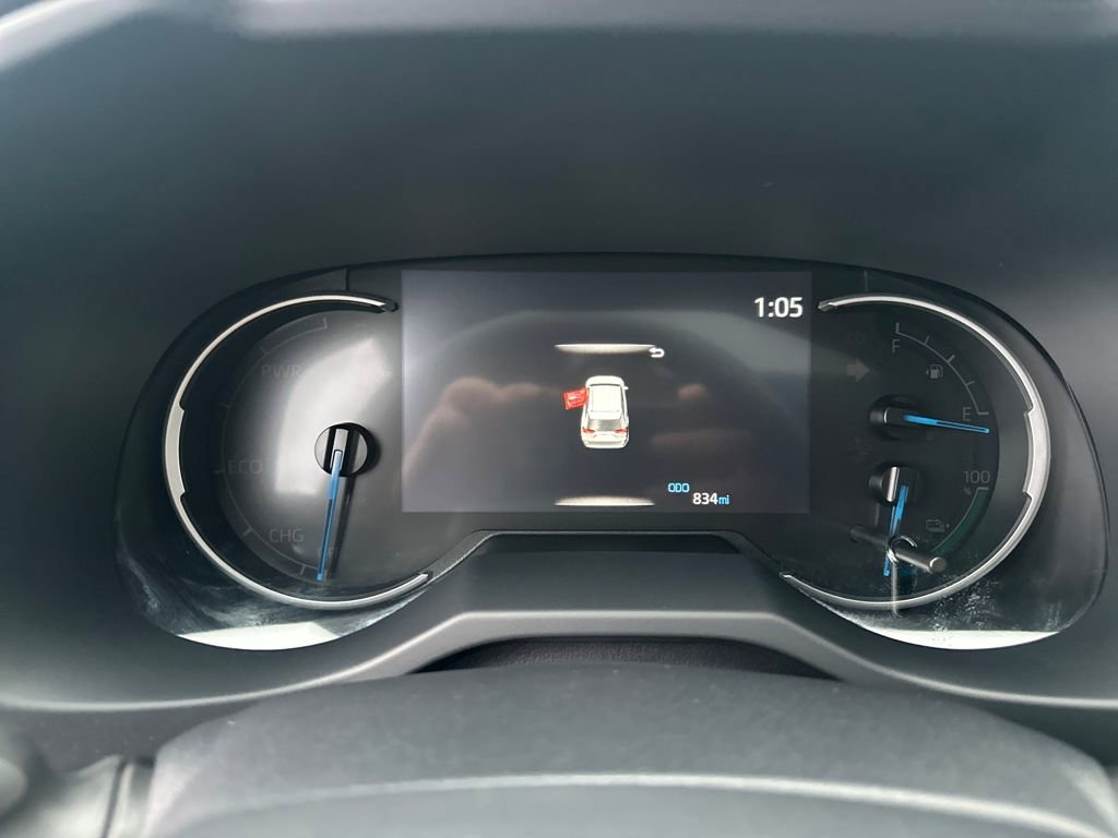 Certified 2025 Toyota RAV4 SE image 21