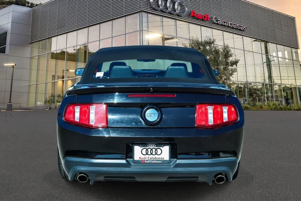 Used 2011 Ford Mustang GT Premium w/ Electronics Pkg RWD image 3
