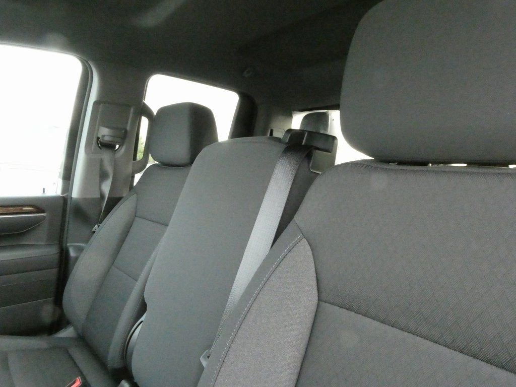 New 2025 GMC Sierra 2500 SLE w/ SLE Value Package; image 38