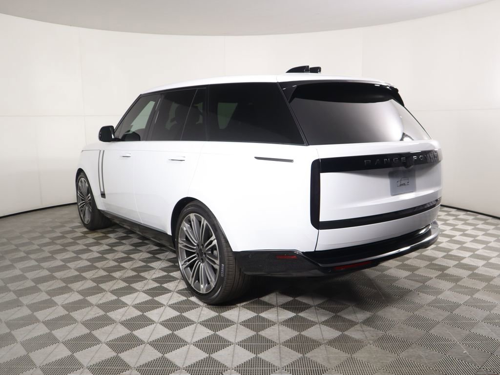 New 2026 Land Rover Range Rover SE image 7