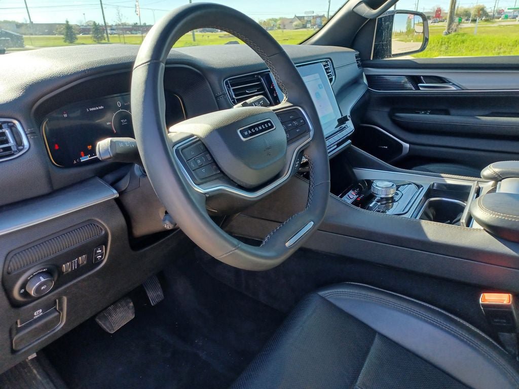 Used 2024 Jeep Wagoneer Series II AWD/4WD image 15